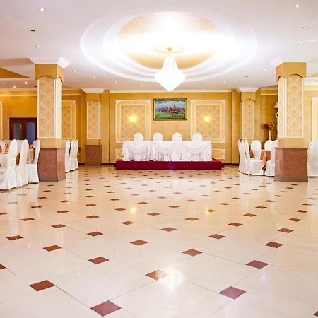 Ak Samal Hotel Karaganda Exterior photo